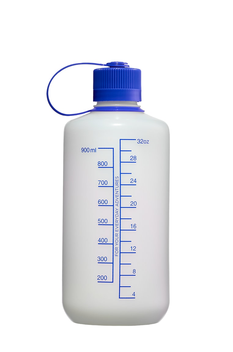 Nalgene product view: 32oz Narrow Mouth Ultralite Bottle U6 — 32oz Narrow Mouth Ultralite Bottle