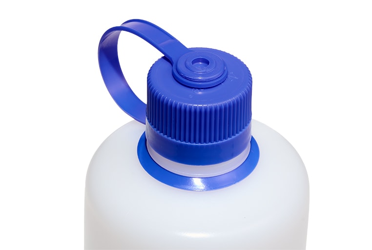 Nalgene product view: 32oz Narrow Mouth Ultralite Bottle U6 — 32oz Narrow Mouth Ultralite Bottle